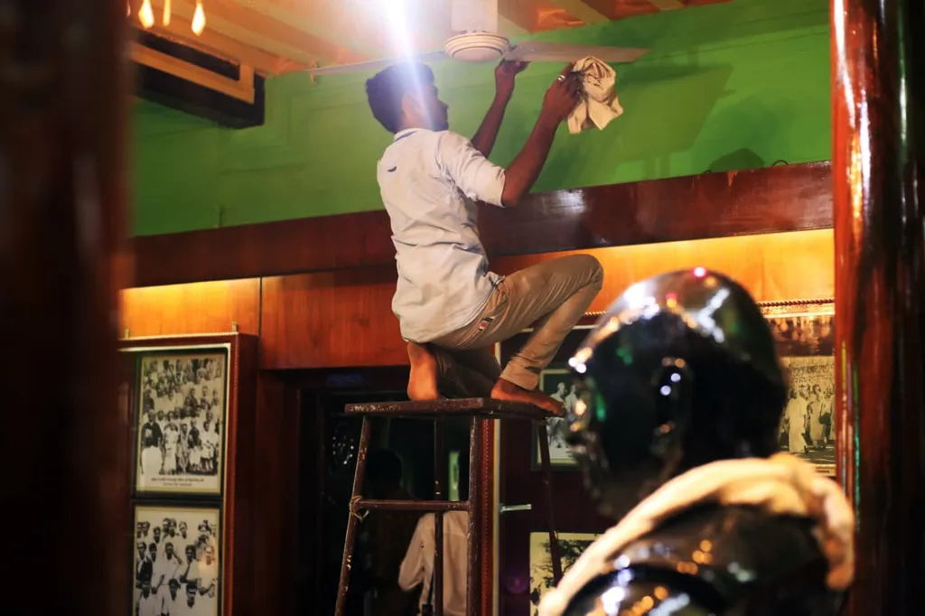  When the Kamarajar cleared the house the mind was cleansed! -Experience students in action!